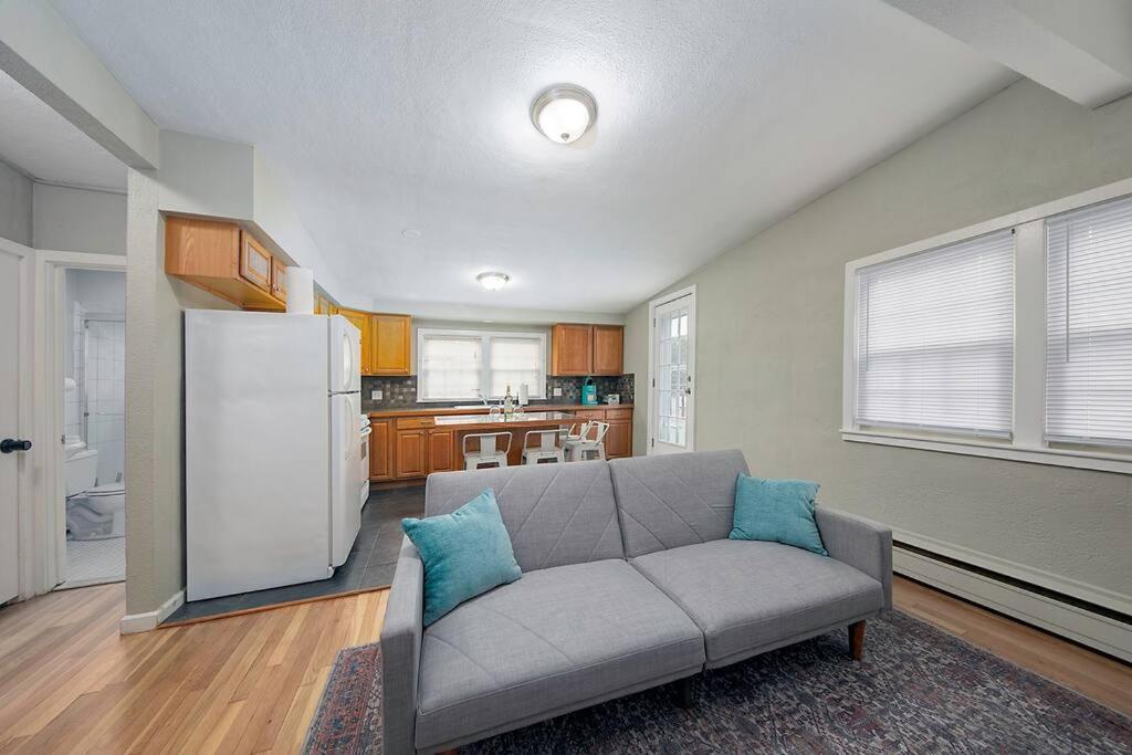 Couples And Beach Lovers Meet Your Needs In One Location Marblehead Eksteriør bilde