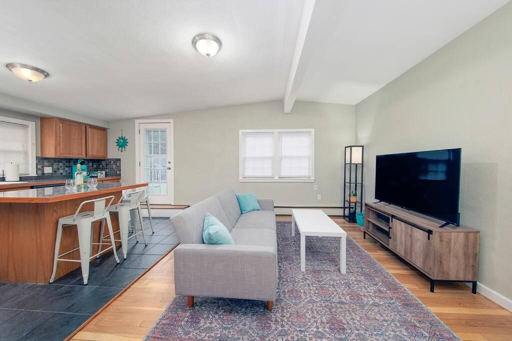 Couples And Beach Lovers Meet Your Needs In One Location Marblehead Eksteriør bilde