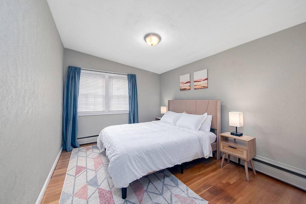 Couples And Beach Lovers Meet Your Needs In One Location Marblehead Eksteriør bilde