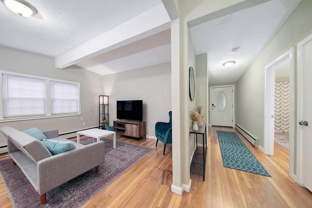 Couples And Beach Lovers Meet Your Needs In One Location Marblehead Eksteriør bilde