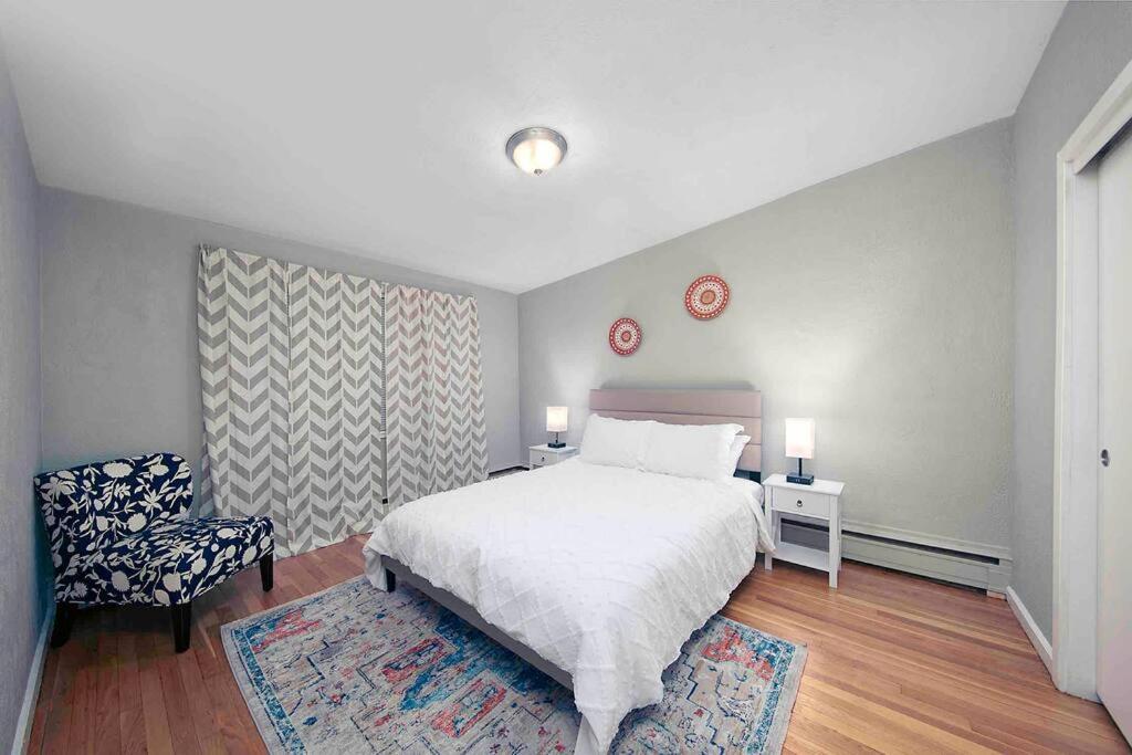 Couples And Beach Lovers Meet Your Needs In One Location Marblehead Eksteriør bilde